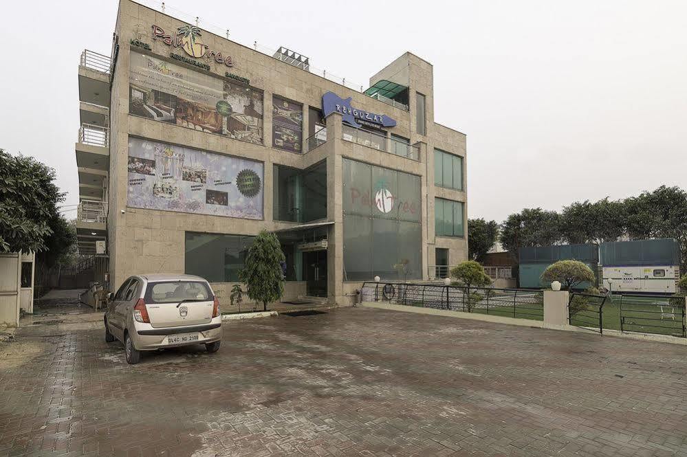 Treebo Palm Tree Palam Vihar Hotel คูร์เคาน์ ภายนอก รูปภาพ